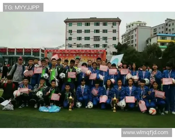 思南八中足球比赛精彩视频直播全程回顾与精彩瞬间分享